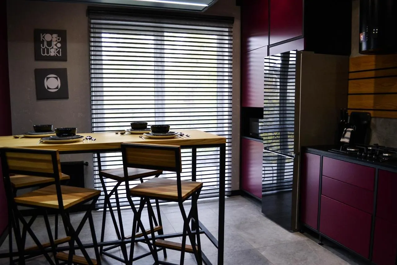 Kostjukowski Brand-New Apart-Hotel Lviv Apartment